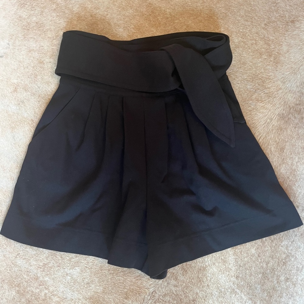 Marc by Marc Jacobs tie waist shorts